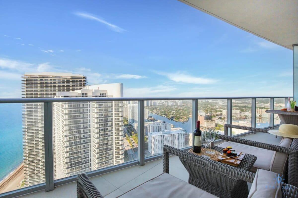 Appartamento Upper Level Penthouse - Amazing Views Beach & Intracoastal Hollywood Esterno foto