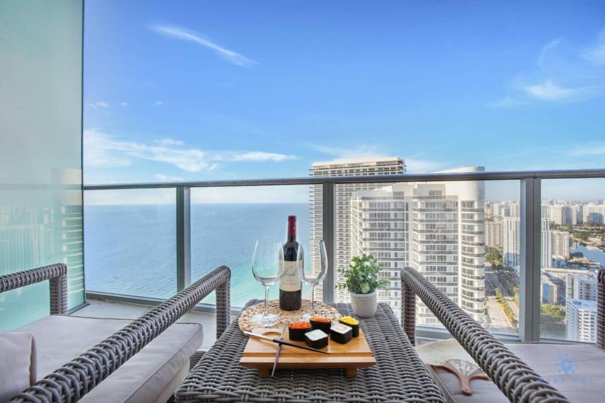 Appartamento Upper Level Penthouse - Amazing Views Beach & Intracoastal Hollywood Esterno foto